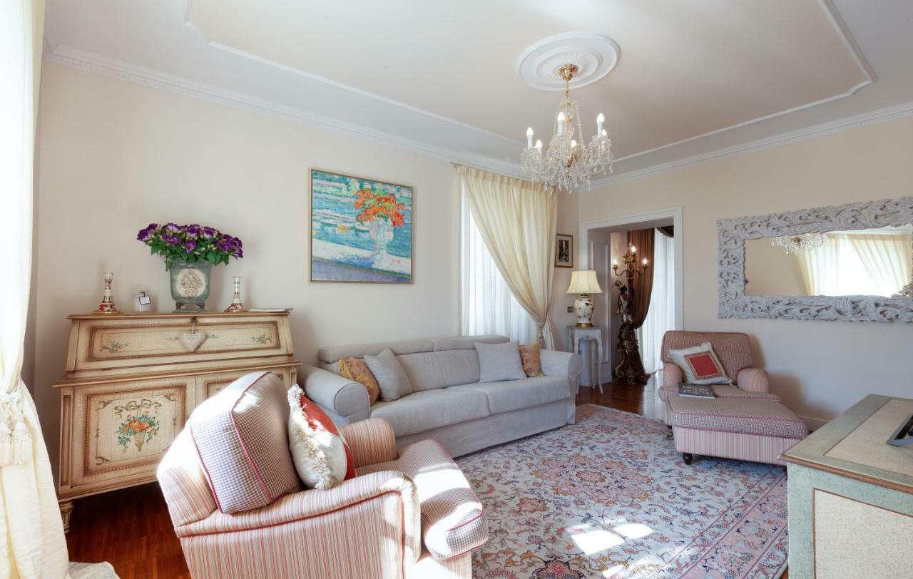 Villa La Dolce Vita Oliveto Lario Exteriör bild